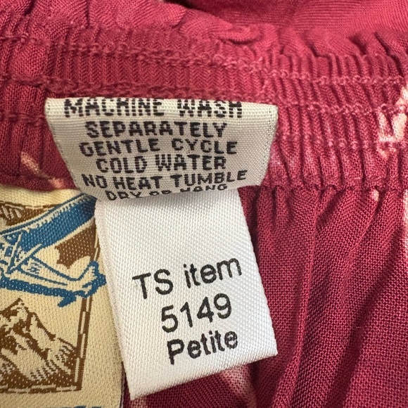 TravelSmith Dragonfly Print Smocked Waist A-Line Midi Skirt Size Large - Picture 5 of 7